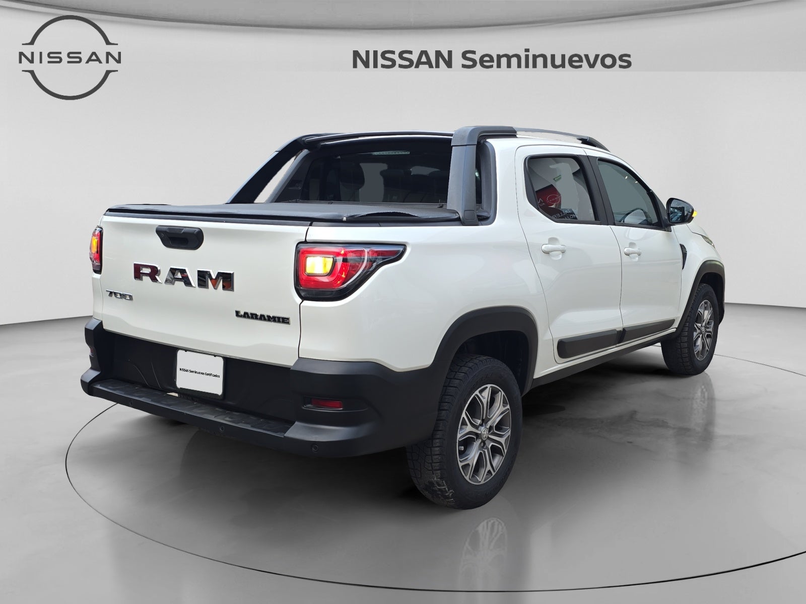 2022 RAM JOURNEY LARAMIE CREW CAB