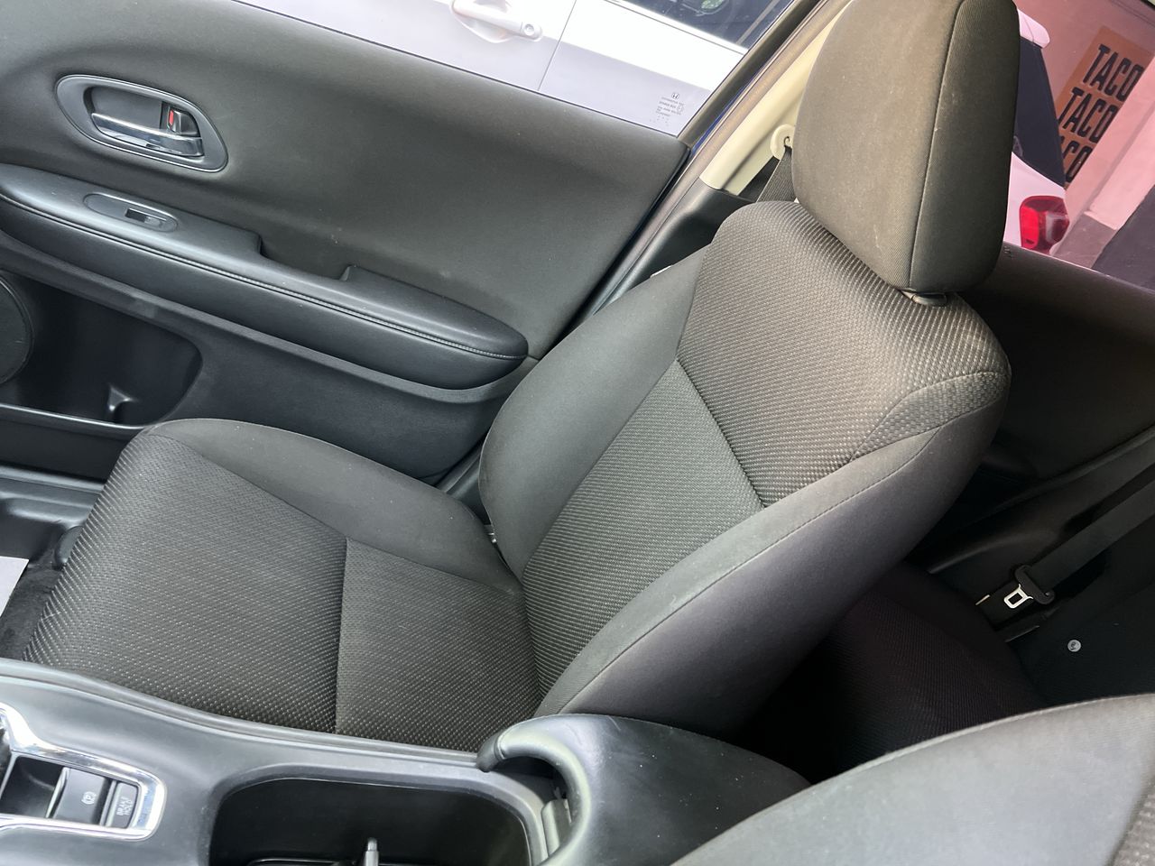 2018 Honda HR-V UNIQ