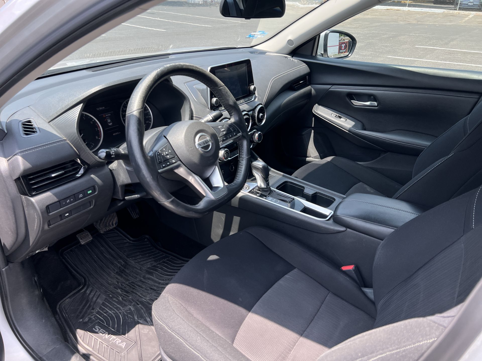 2023 Nissan SENTRA ADVANCE CVT 23