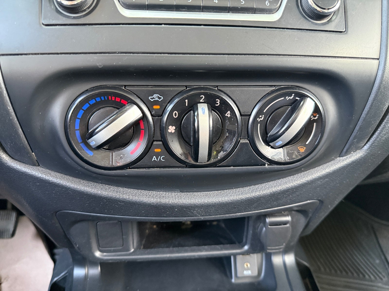 2023 Nissan NP300 PICK UP TM AC 23