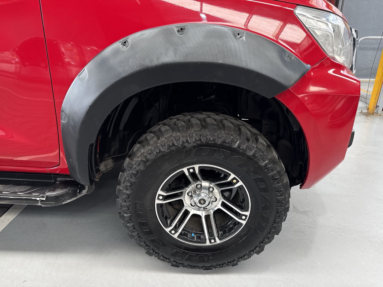 2018 Nissan FRONTIER LE TM AC