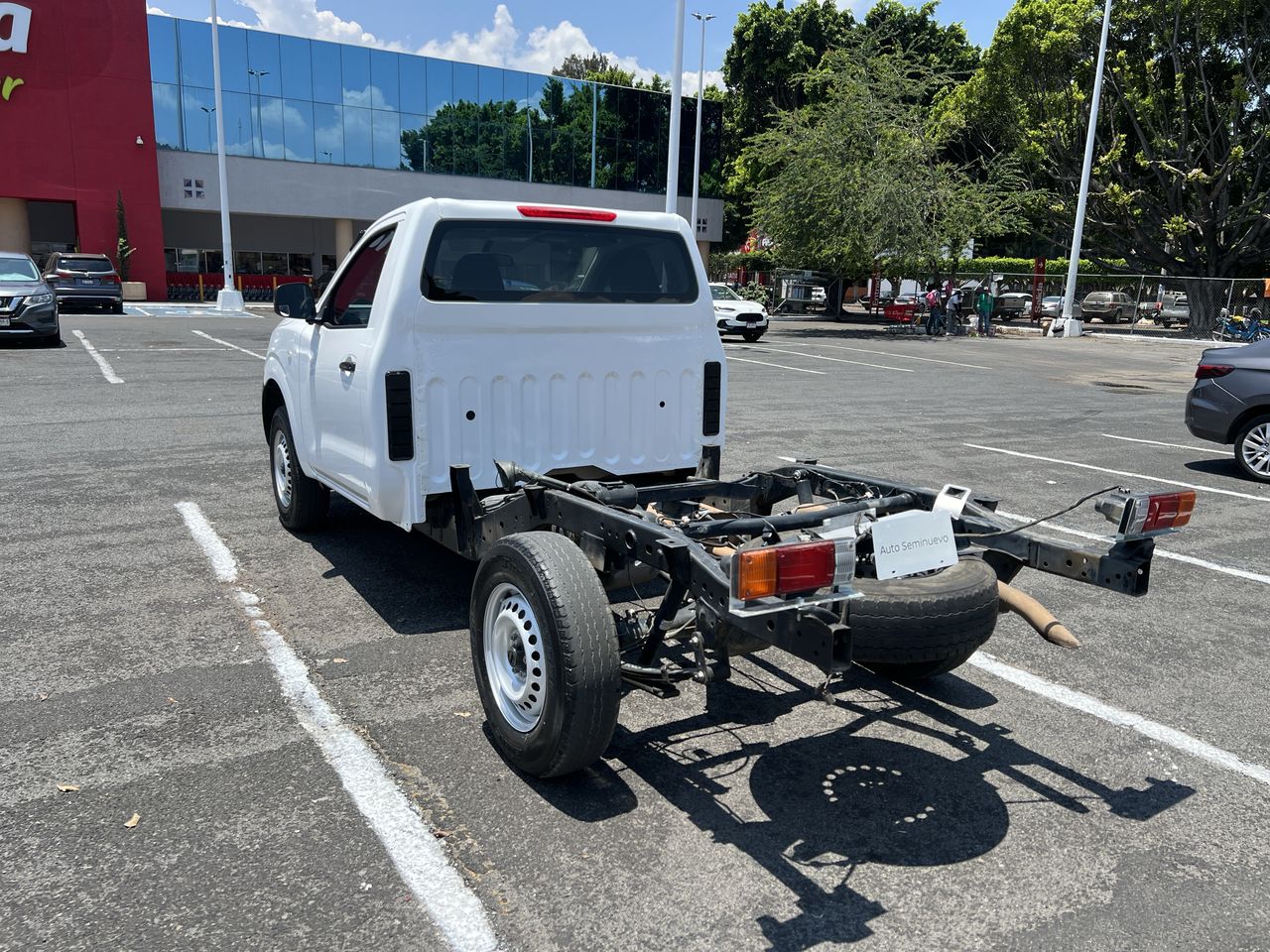 2023 Nissan FRONTIER CHASIS TM AC 23