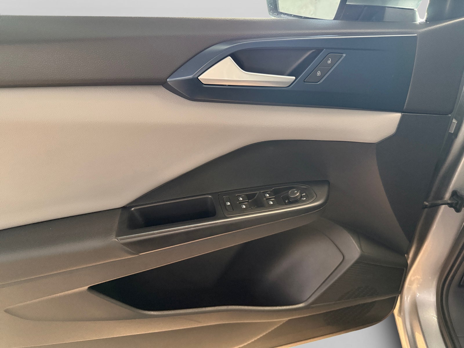 2023 Volkswagen TAOS COMFORTLINE