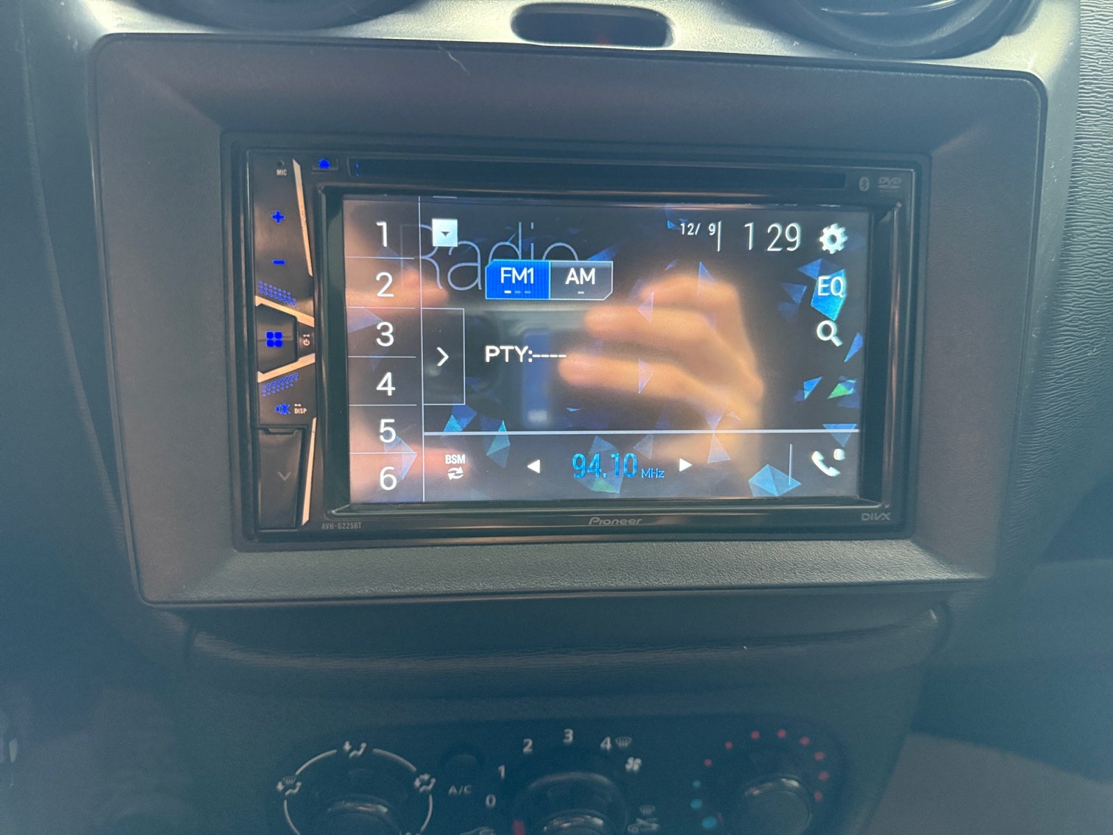 2023 RENAULT KANGOO INTENS