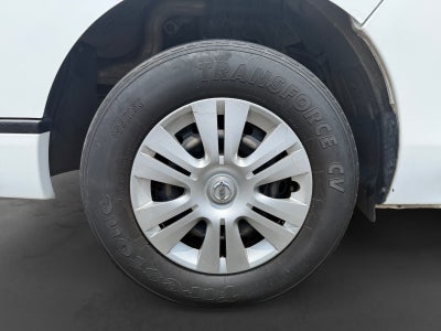 2019 Nissan URVAN 14 PASAJEROS AMPLIA AA 26