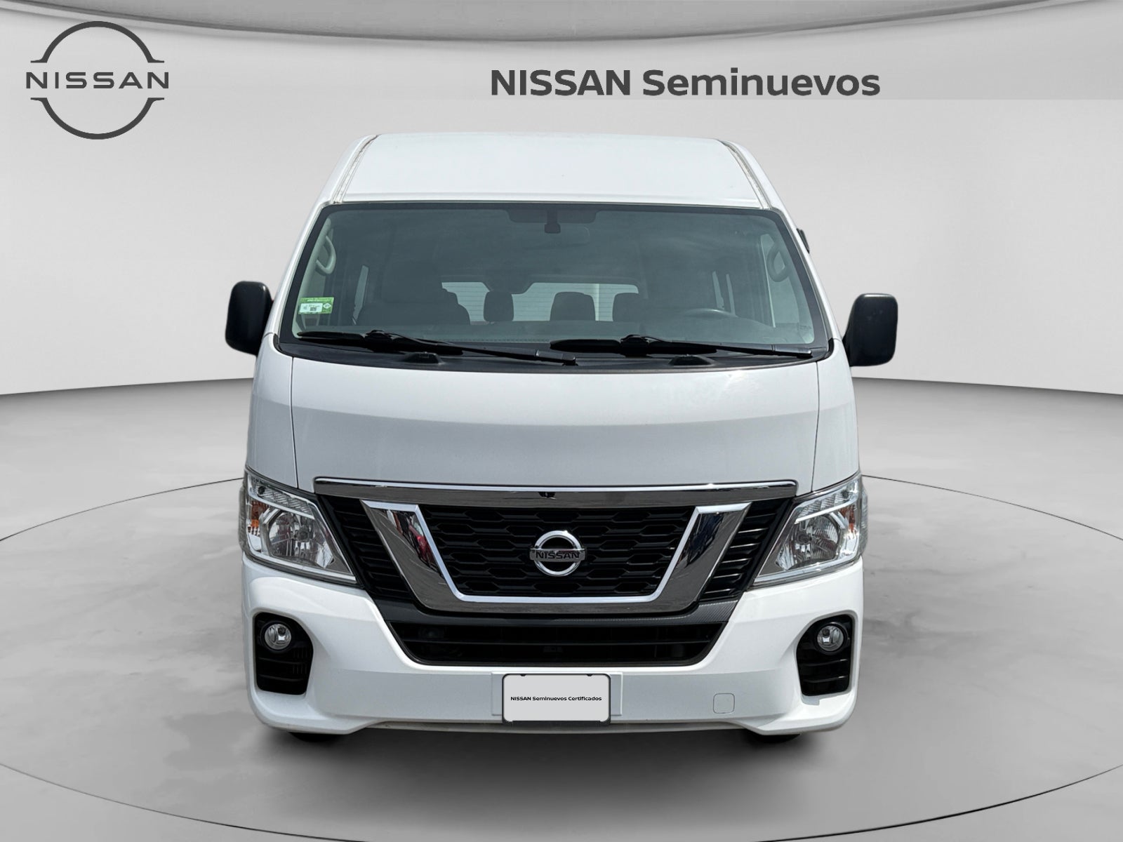 2019 Nissan URVAN 14 PASAJEROS AMPLIA AA 26