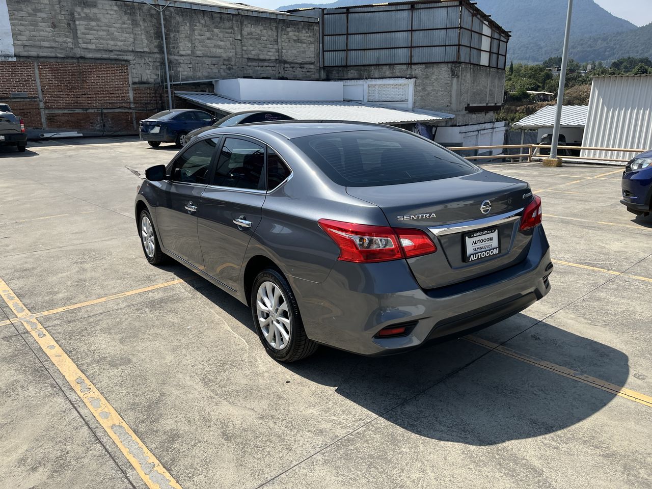2019 Nissan SENTRA ADVANCE MT