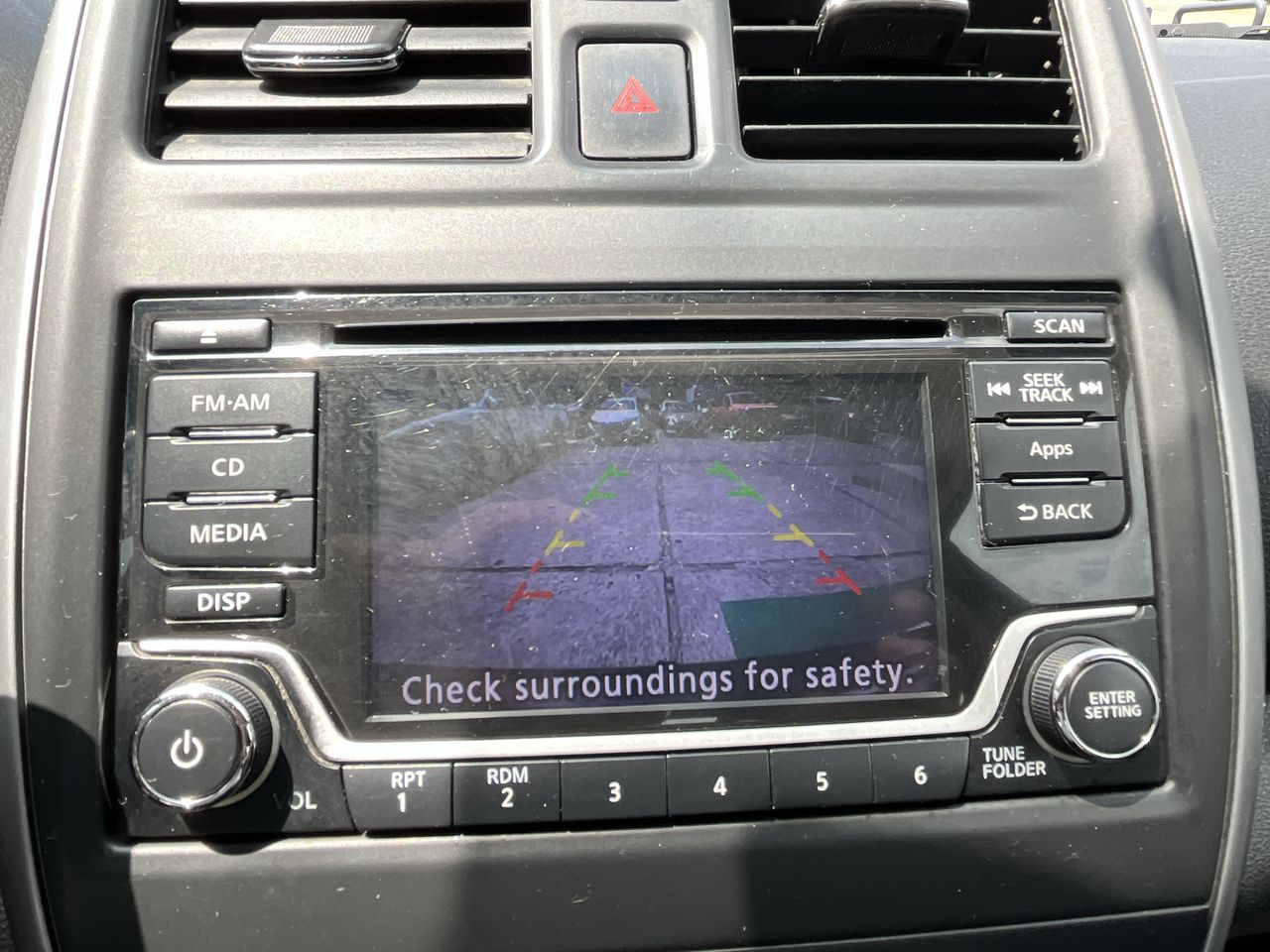 2019 Nissan VERSA ADVANCE MT AC