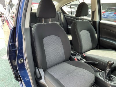 2019 Nissan VERSA ADVANCE MT AC