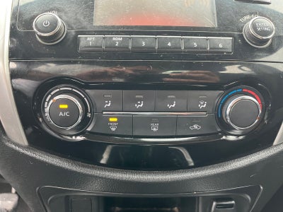 2020 Nissan FRONTIER LE TM AC