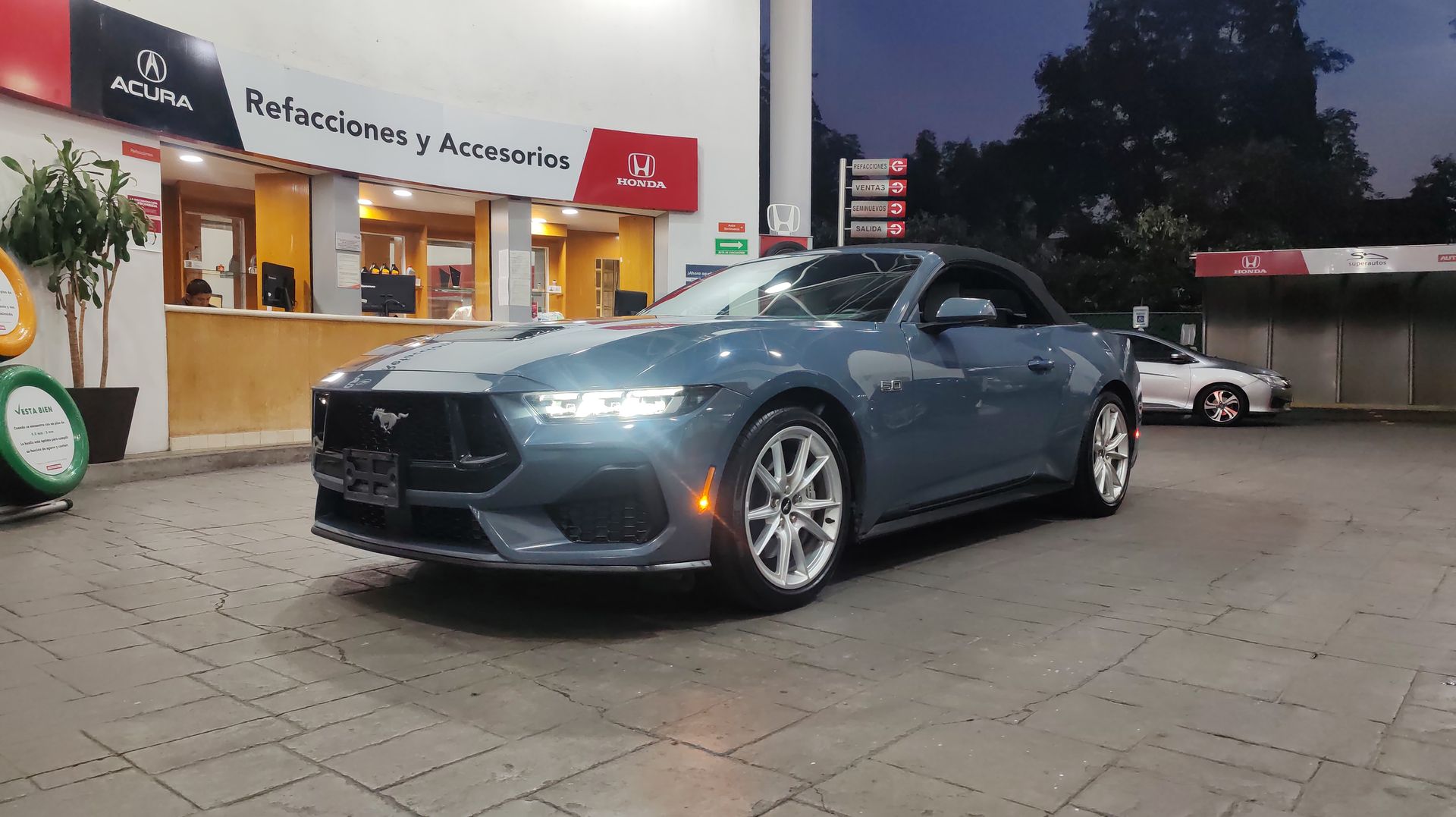 2024 Ford MUSTANG GT PREMIUM V8 AT CONVERTIBLE 5.0L