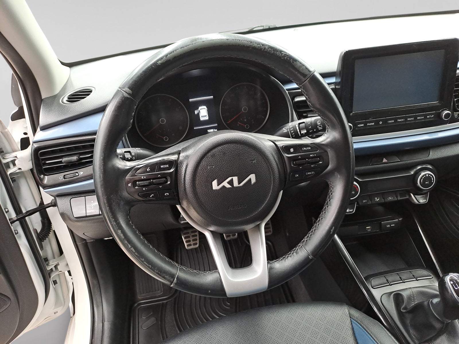 2023 Kia RIO S PACK MT