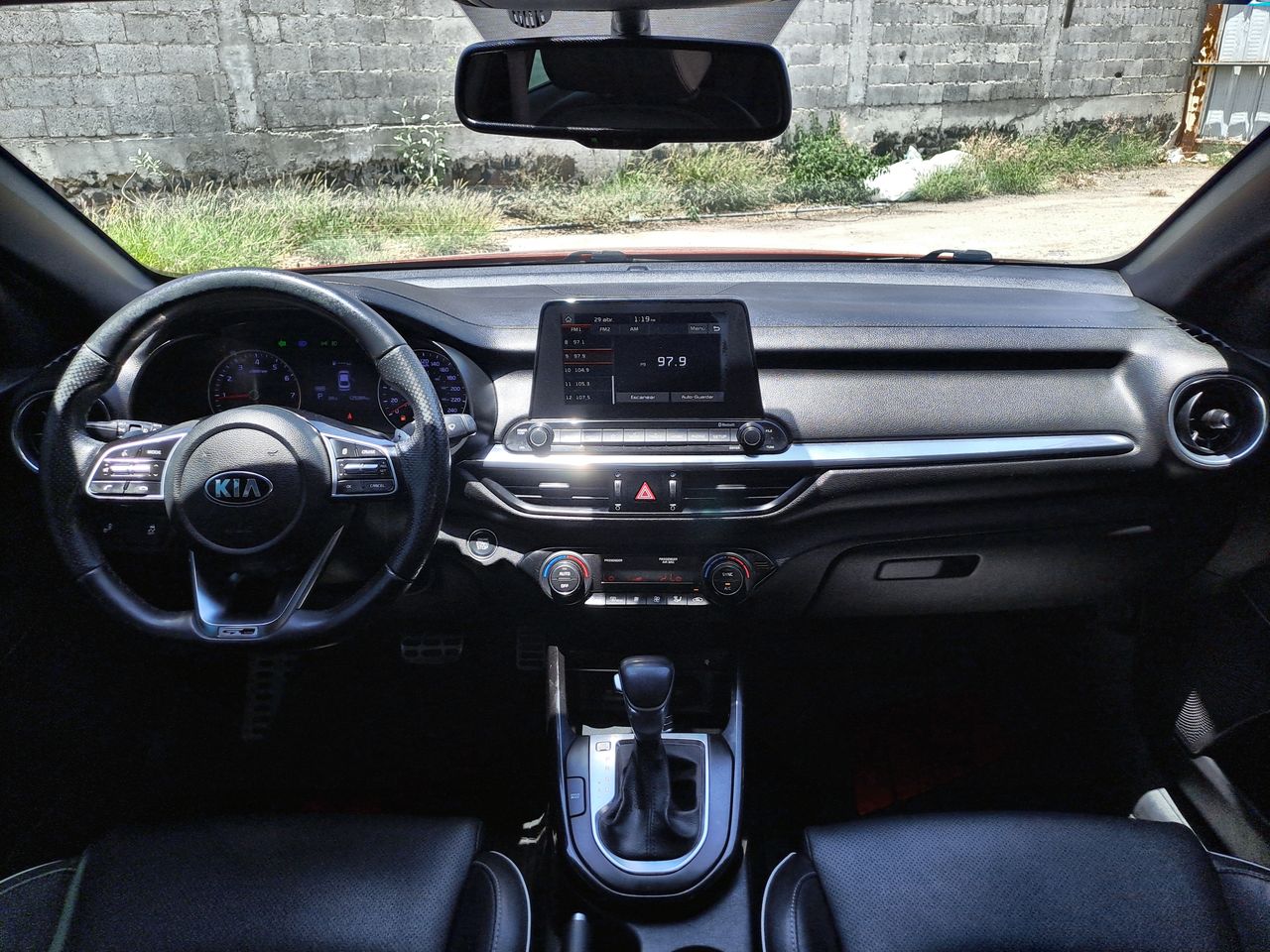 2020 Kia FORTE GT LINE IVT