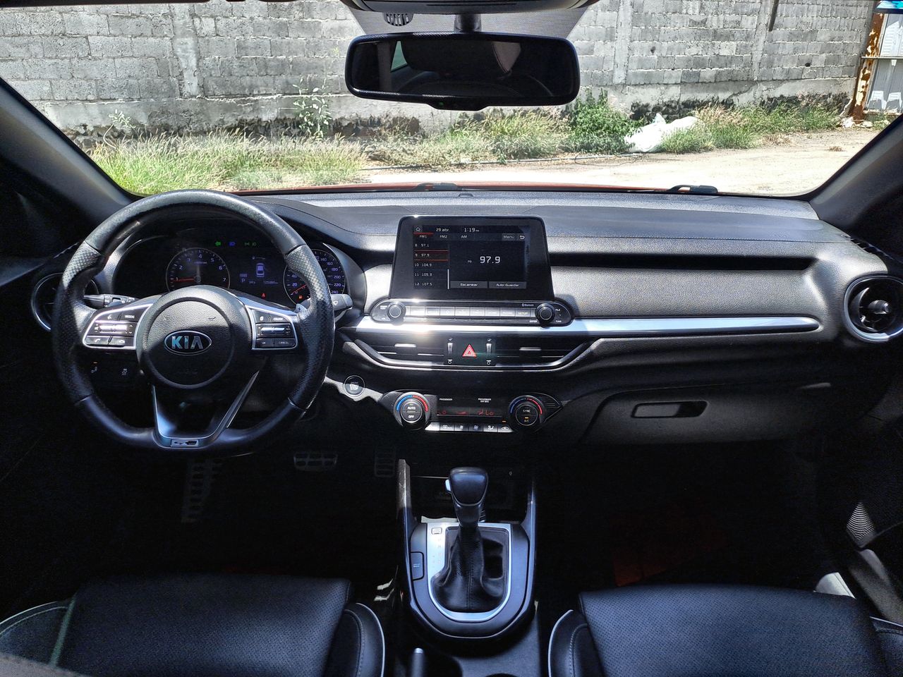 2020 Kia FORTE GT LINE IVT