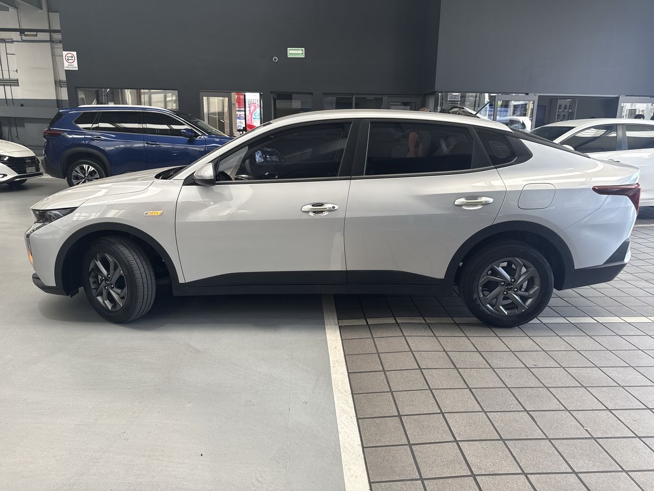 2025 Kia K3 LX MT