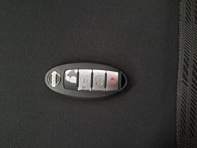 2022 Nissan VERSA VERSA ADVANCE MT
