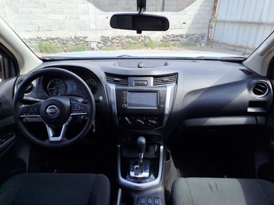 2022 Nissan FRONTIER LE TA 22