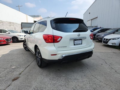2018 Nissan PATHFINDER EXCLUSIVE