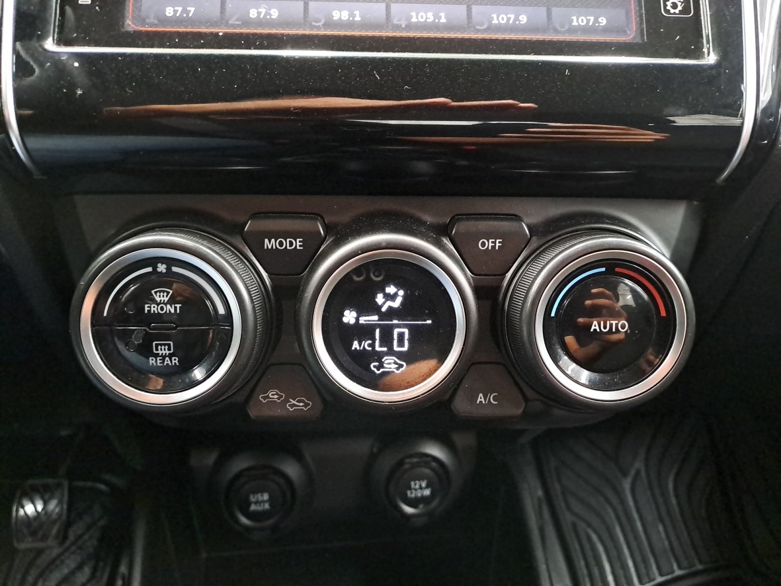 2022 SUZUKI SWIFT GLX 5MT