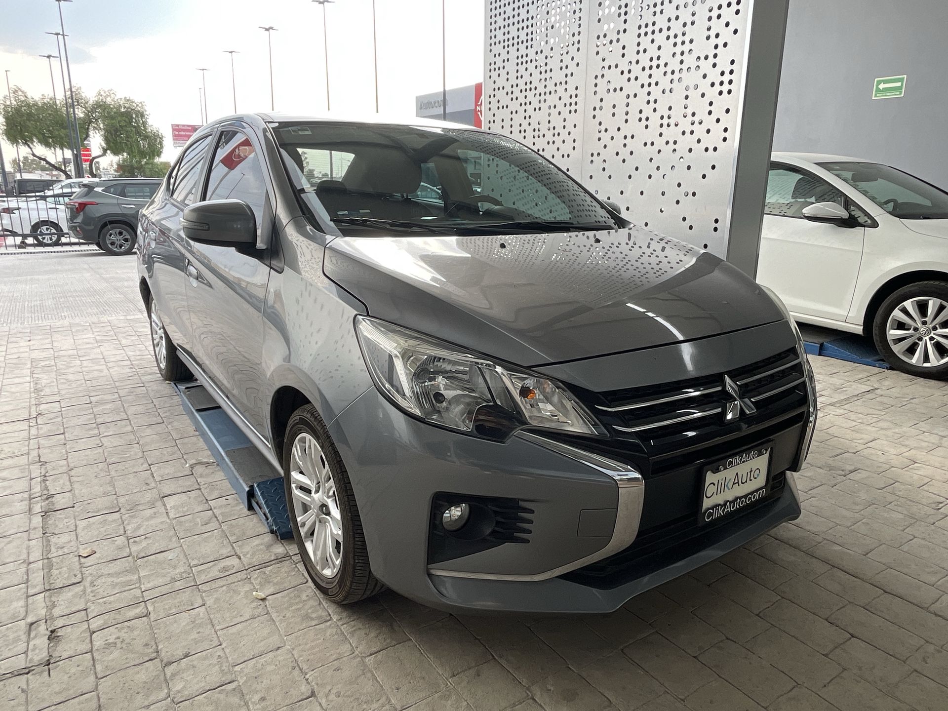 2022 Mitsubishi MIRAGE G4 GLS-MT