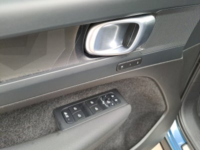 2024 Volvo XC40 RECHARGE PLUS PURE ELECTRIC