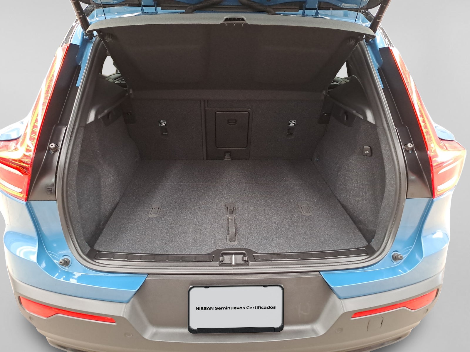 2024 Volvo XC40 RECHARGE PLUS PURE ELECTRIC