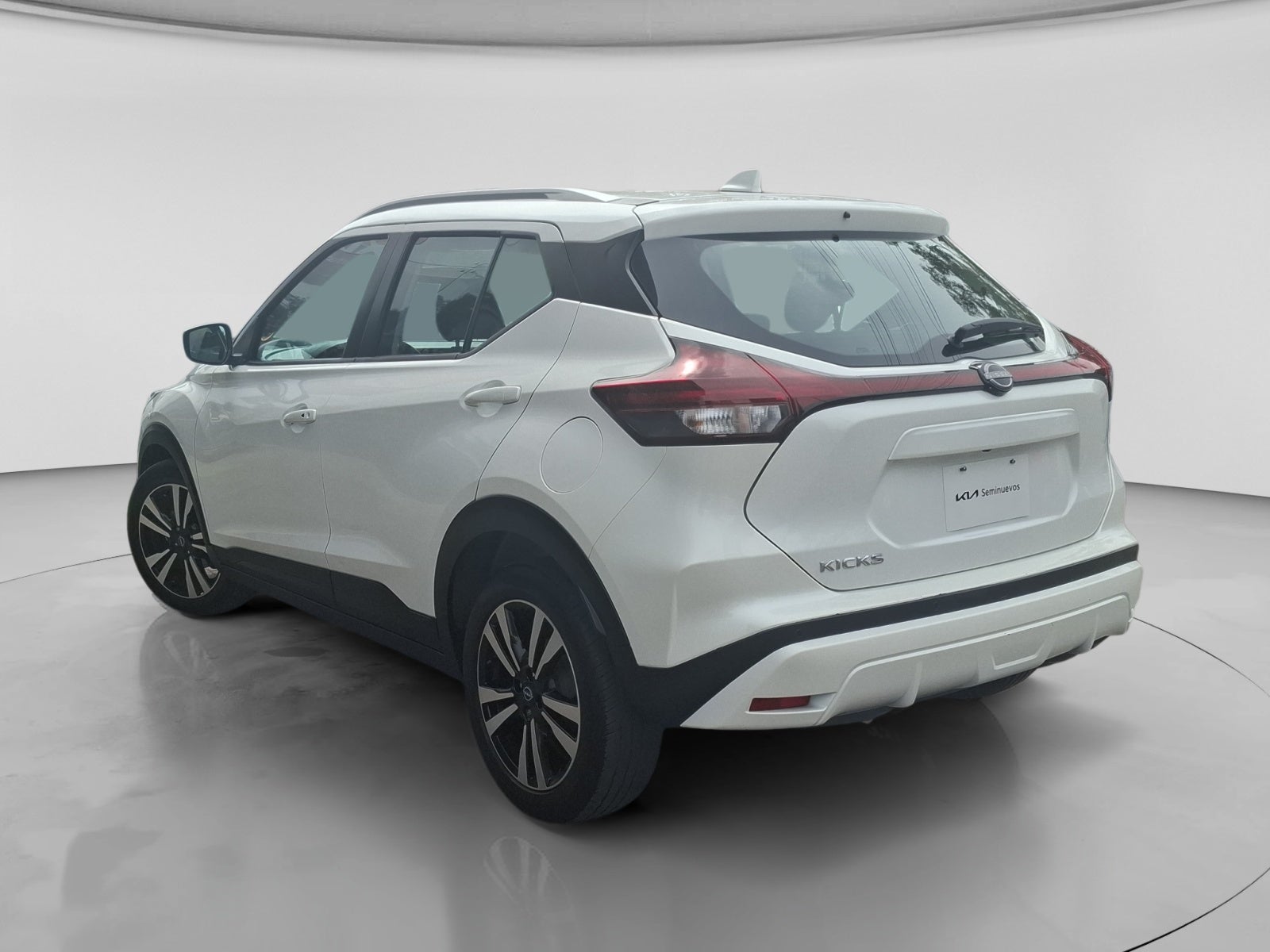 2024 Nissan KICKS PLAY ADVANCE 1.6 LTS CVT 24
