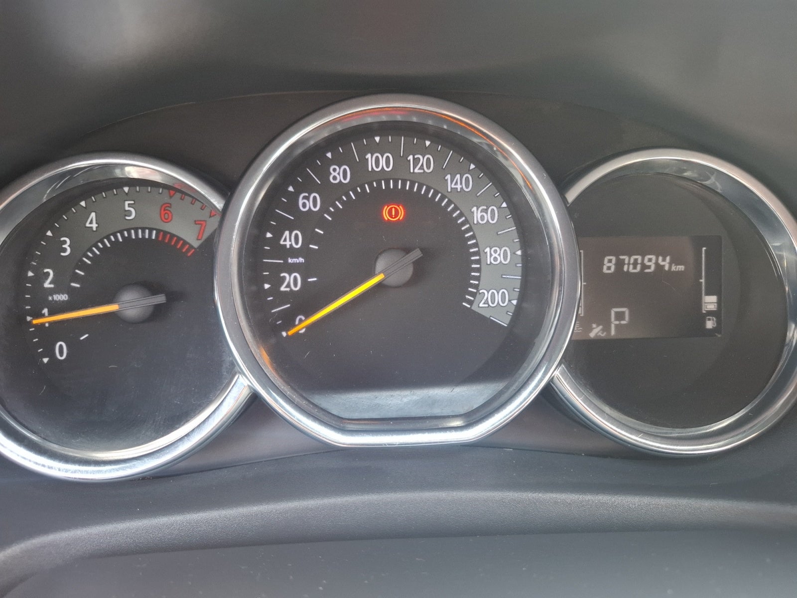 2023 RENAULT LOGAN 1.6 INTENS CVT