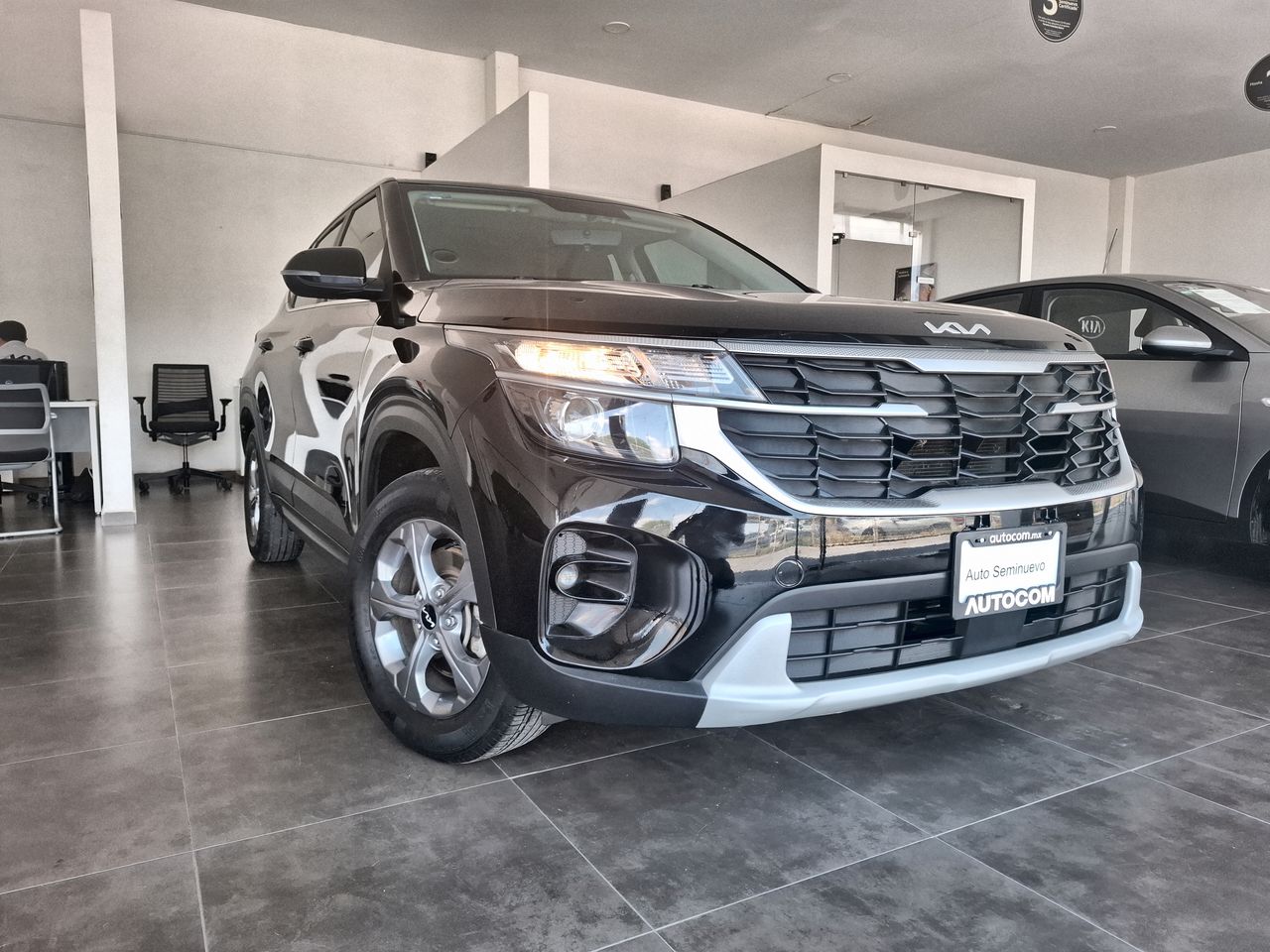 2024 Kia SELTOS EX