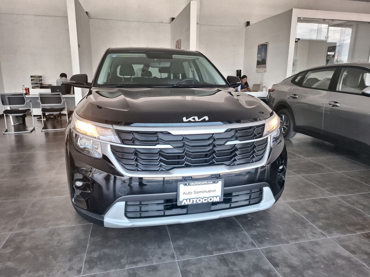 2024 Kia SELTOS EX