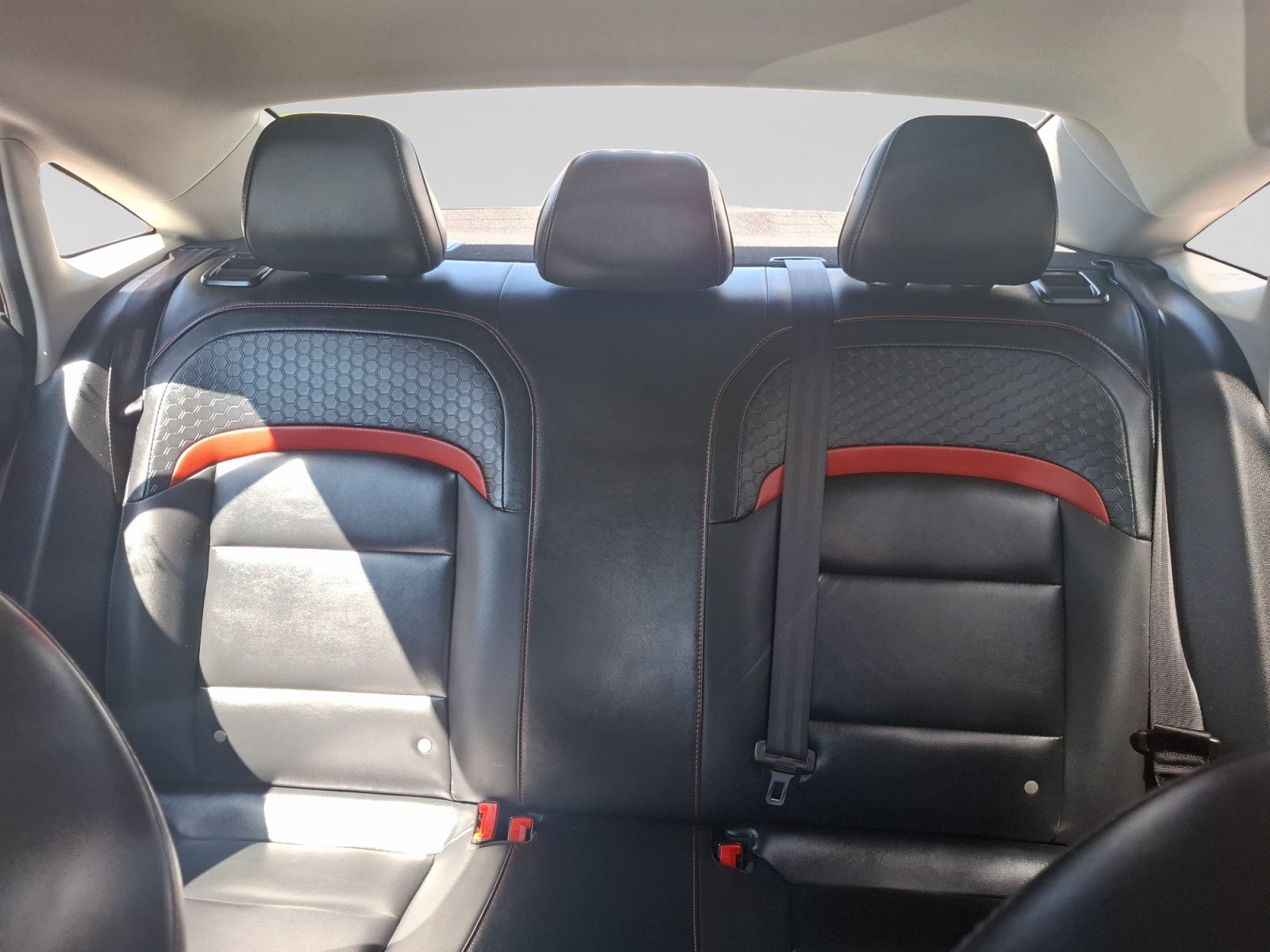 2023 MG GT 1.5L DCT DEL ALPHA