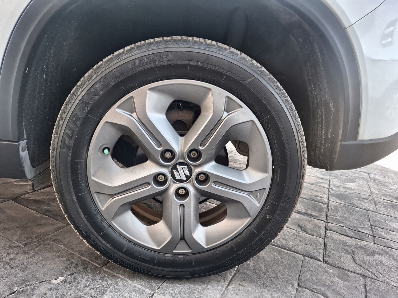 2016 SUZUKI VITARA GLS MT