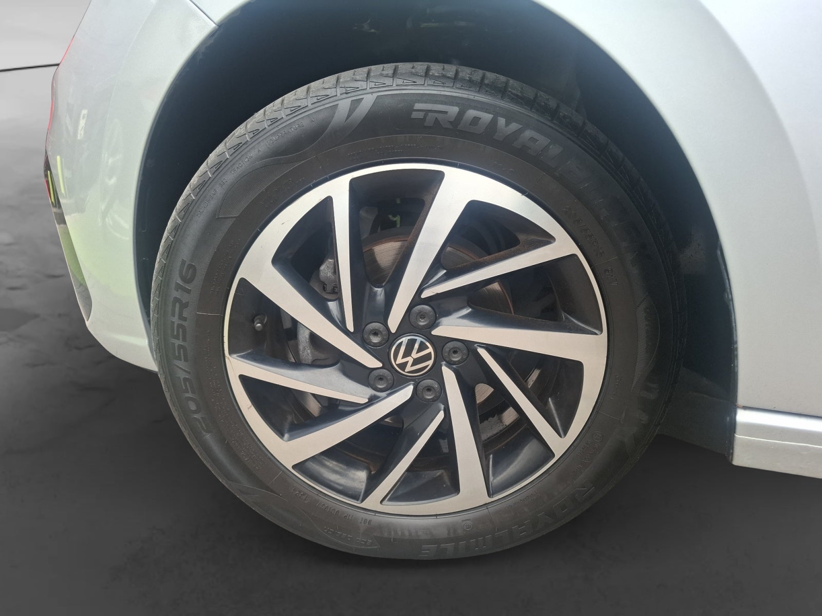 2024 Volkswagen VIRTUS COMFORTLINE TIPTRONIC
