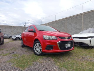 2017 Chevrolet SONIC SONIC LS MANUAL A/A CON RINES DE ACERO 15RADIO