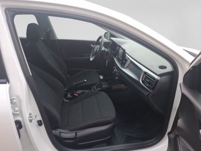 2022 Kia RIO LX TA
