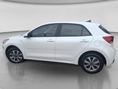 2022 Kia RIO LX TA
