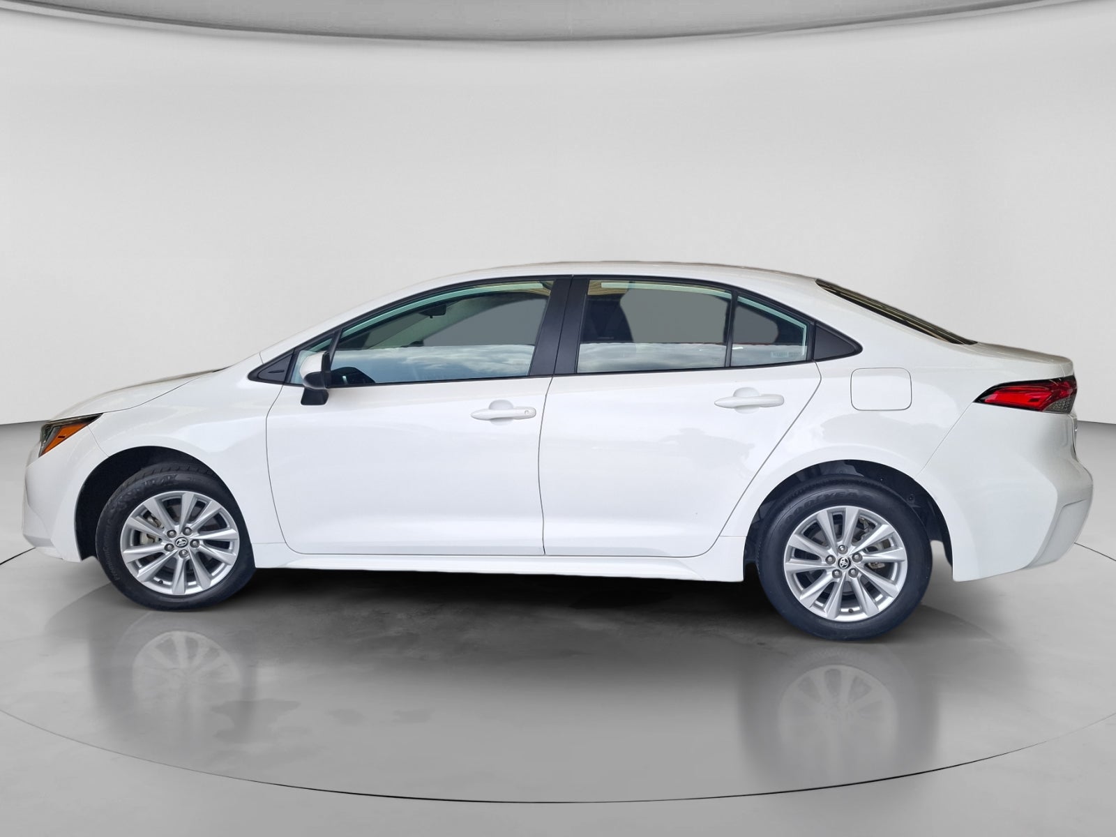 2024 Toyota COROLLA LE HEV