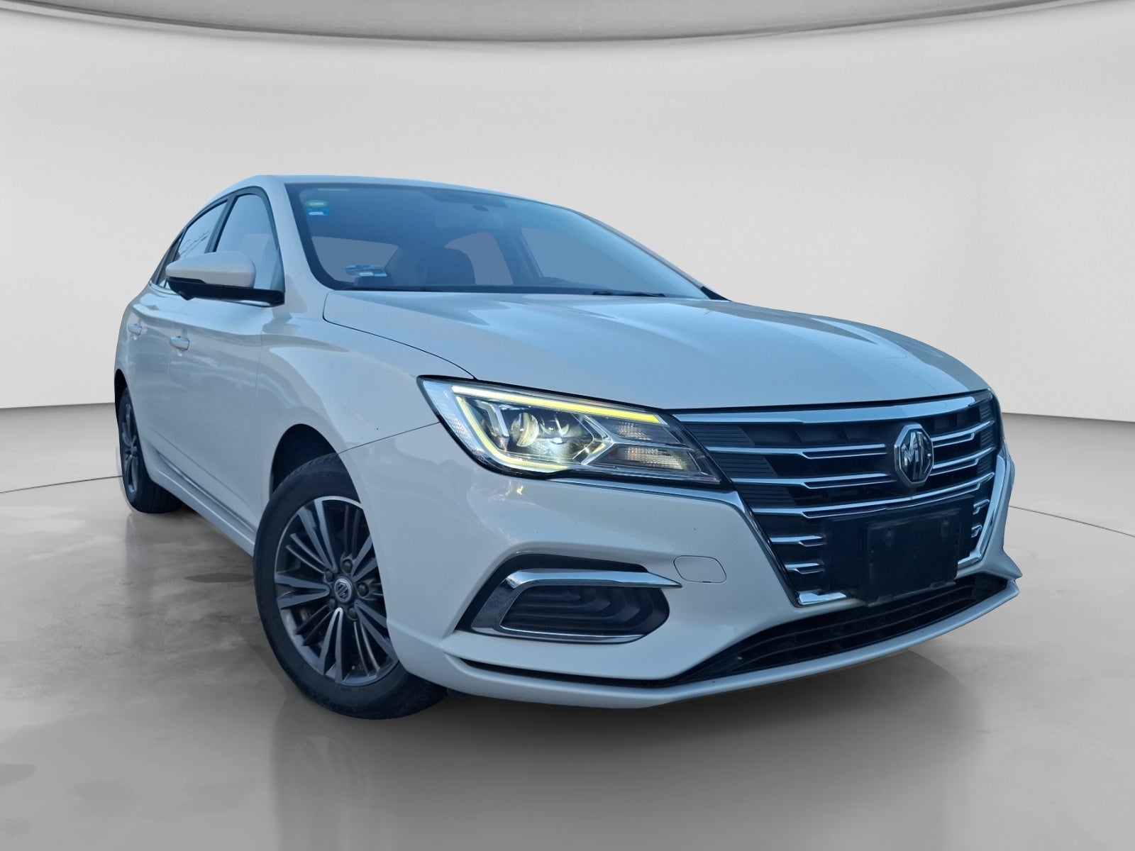 2023 MG MG 5 1.5L DEL ELEGANCE AT